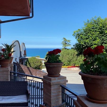 Vistamare Village Silvi Marina Kültér fotó